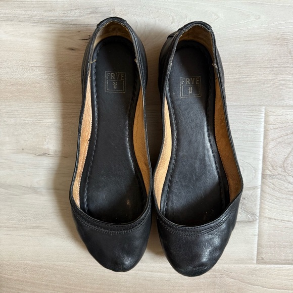 FRYE • Carson Ballet Flats - Black Leather Size 7.5 - Picture 7 of 16